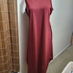 Woman's  Dress  - NEW