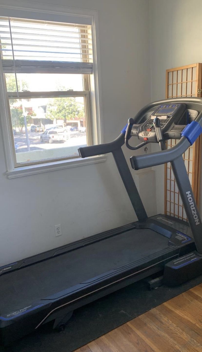 Horizon Treadmill