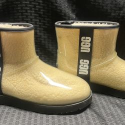 UGG Classic Clear Mini Women’s Boots - 10
