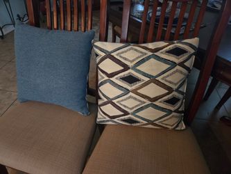 Cushions reversible