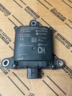 2017-2019 Toyota C-HR Blind Spot Monitor Sensor 88162-F4010 OEM Blindspot Genuine