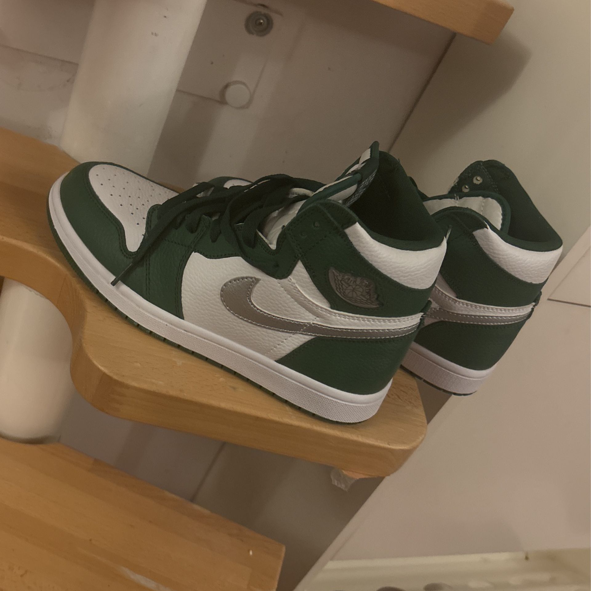 Green Air Jordan 1