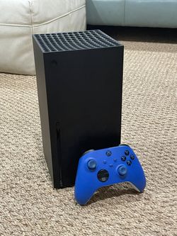 Xbox Series X With Blue Controller