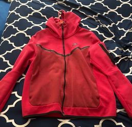 Red Nike tech