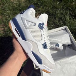 Jordan Retro 4 Navy SB (Size 9 Men’s)