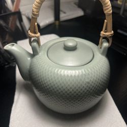 Exquisite teapot