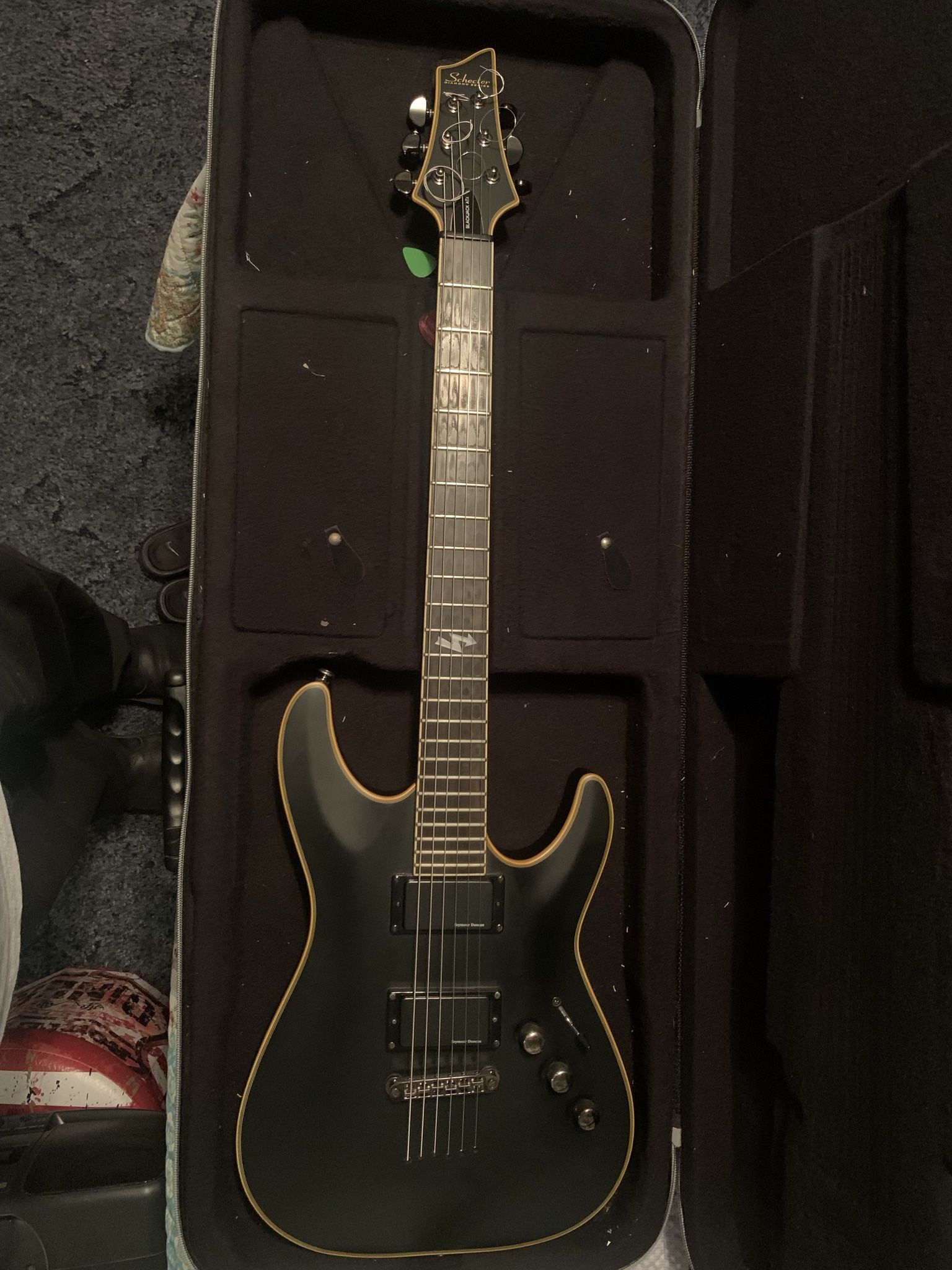 Schecter