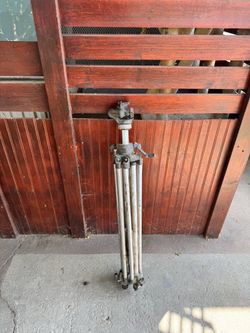 Tripod