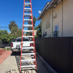Excellent condition, 14 feet in the more sizes available heavy duty double size fiberglass ladders