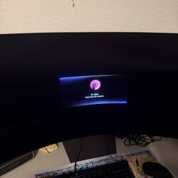 LG Ultra Hear Curved Monitor 