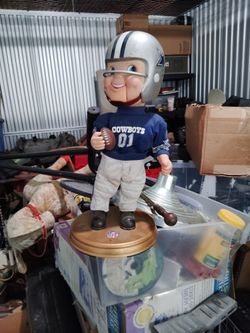 Cowboys Dancing NFL Collectable