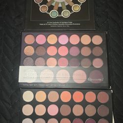 Make Up Palettes 