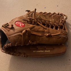 Baseball glove