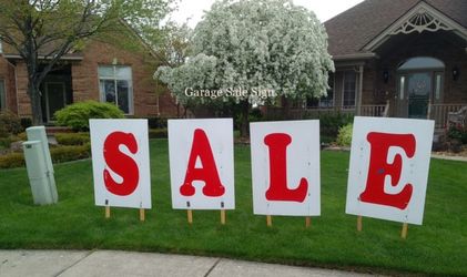 Moving Lots of items , dressers,night stand , clothing,shoes ,hand bags ,lamp ,yard chairs ,bench ,house hold items and more ..available .