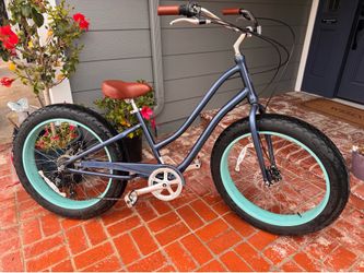 Sixthreezero aluminum 7-speed Fat Tire cruiser bike