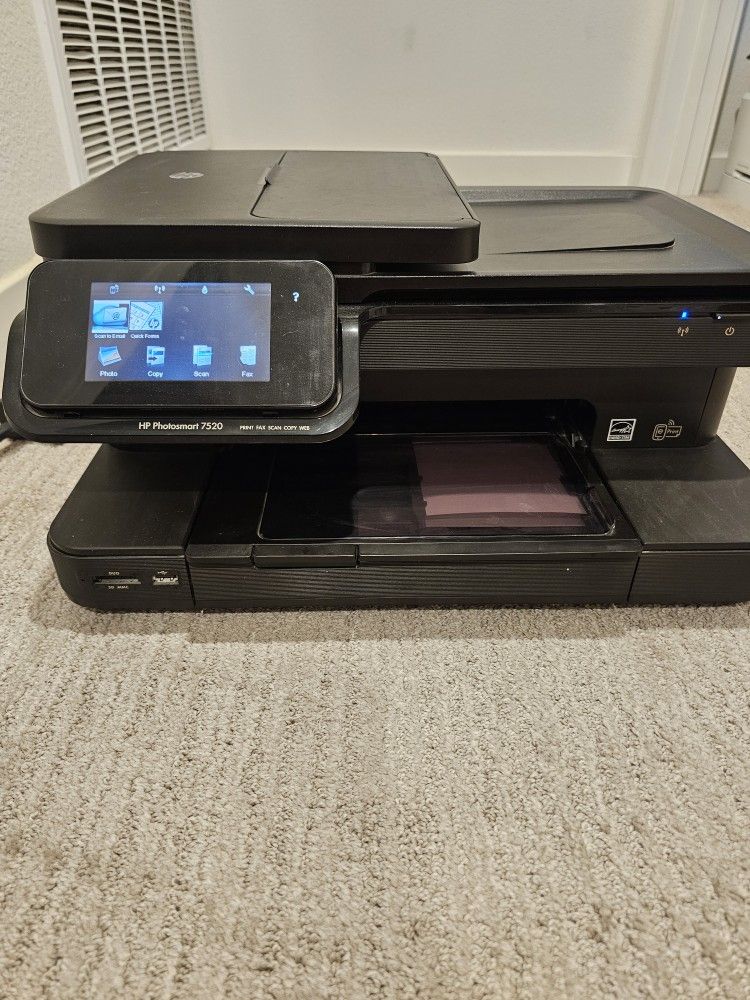 HP Photosmart 7520 Color Printer