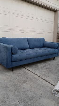 Velvet Lounge | Hand-Tufted Luxury Velvet Three-Seat Sofa by Mykawa rd Houston TX 77075