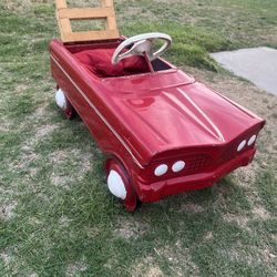Vintage Petal Car