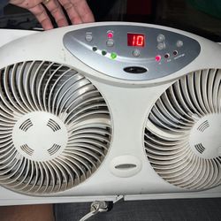 Bionaire Window Dual Fan