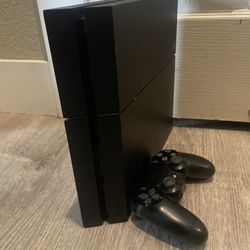 Playstation 4 With Ps4 Remote
