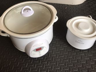 Crock pot w/mini crock pot