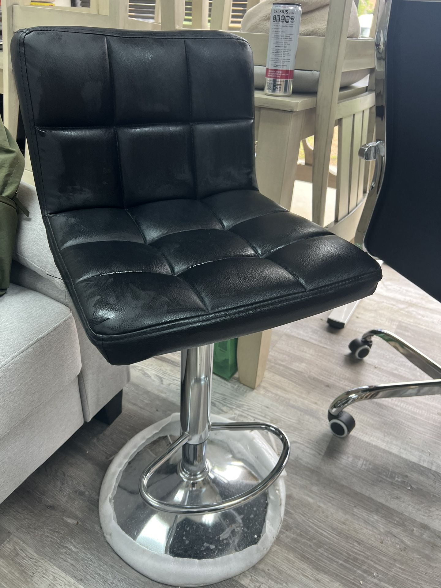 bar stool