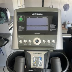 Life Fitness Elliptical