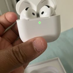 AirPod 4