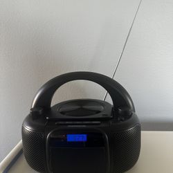 Magnavox CD AM/FM Boombox With Bluetooth 