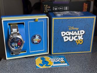 Donald Duck 90th Anniversary Watch