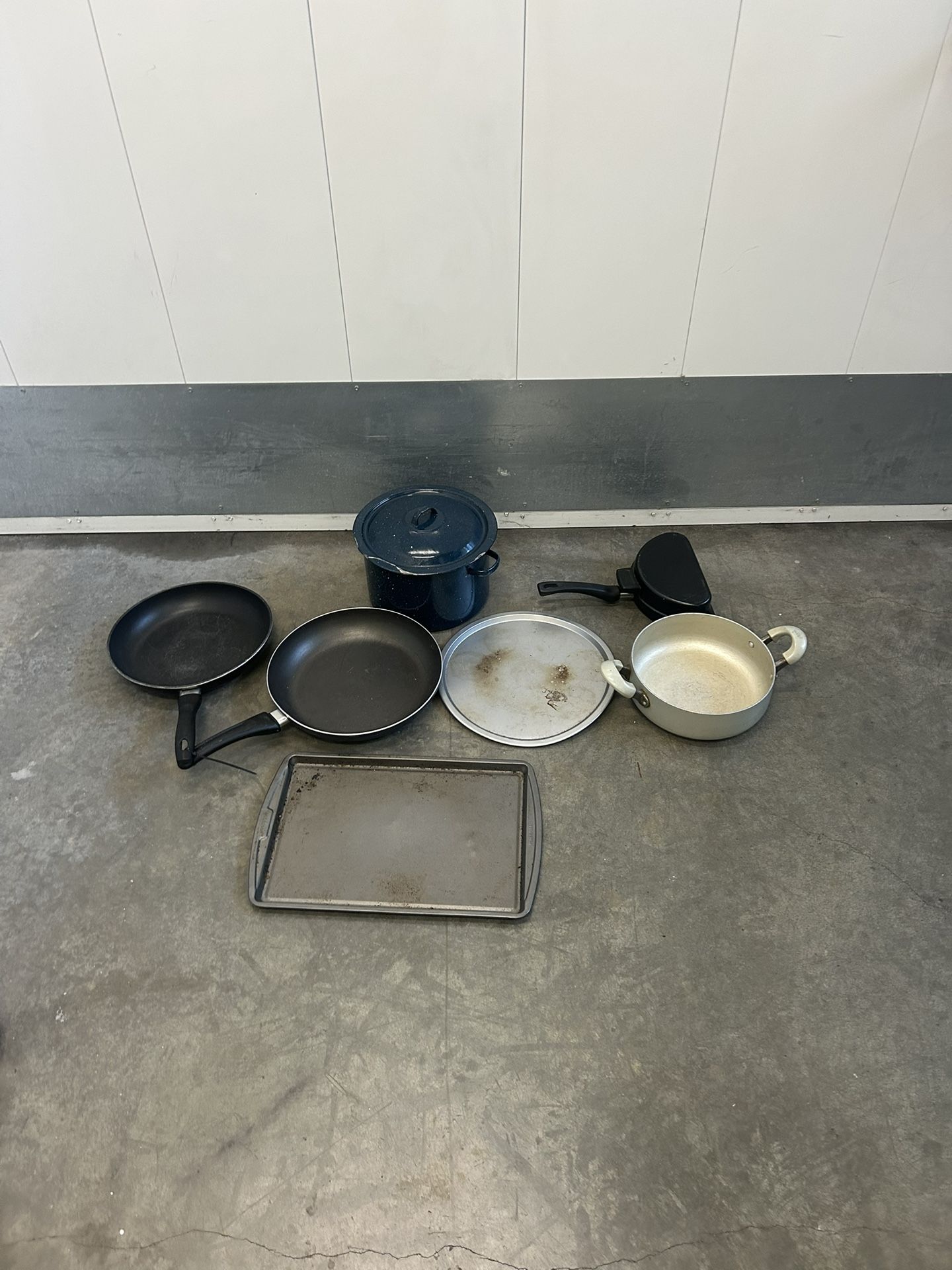 $10 All Used Kitchen Pan Pot See All Pics