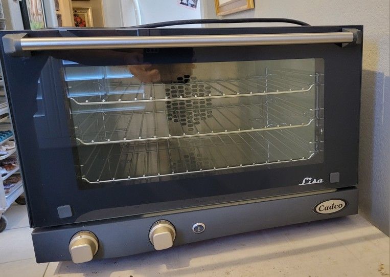 Cadco Oven