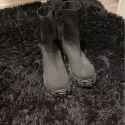 Black Fashion Boots, Wild Diva, Size 9