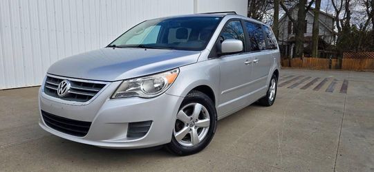 2011 Volkswagen Routan