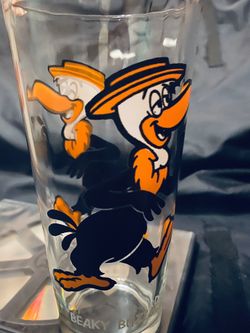 Vintage 1973 Brockway 16oz Pepsi Looney Tunes Beaky Buzzard Glass with White Writing