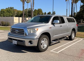 2008 Toyota Tundra • SR5 Pickup 4D 6 1/2 ft