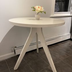 West Elm Tripod Dining Table 