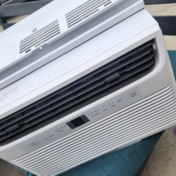 Window Air Conditioner 