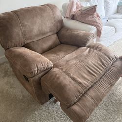Lounge Chair