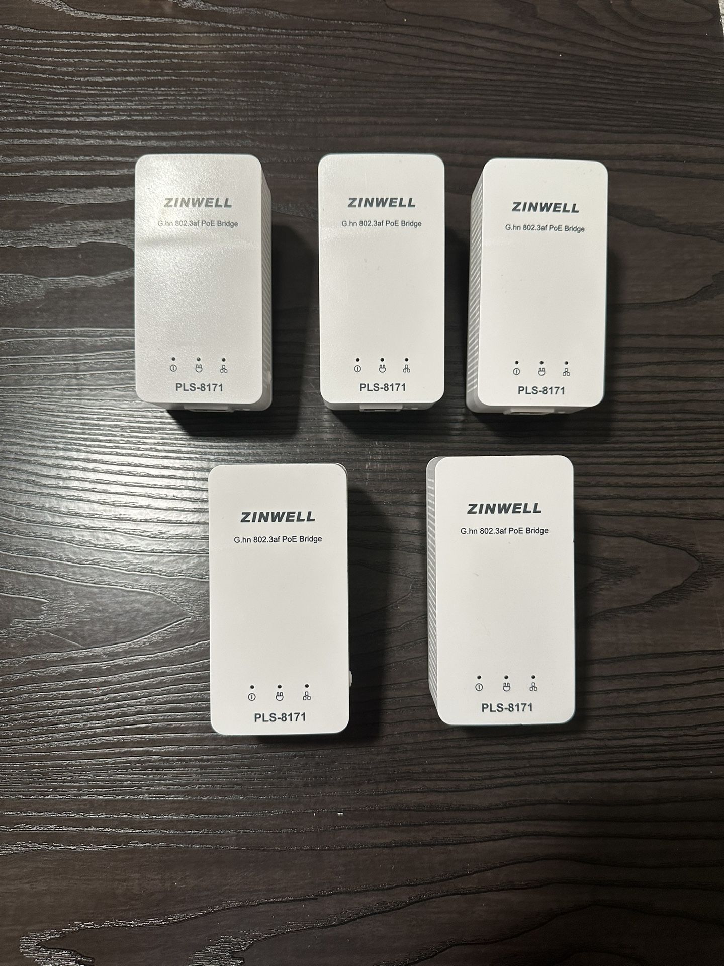 Vivint / Zinwell https://offerup.com/redirect/?o=Ry5obg== 802.3af PoE Bridge Ethernet Adapter PLS-8171