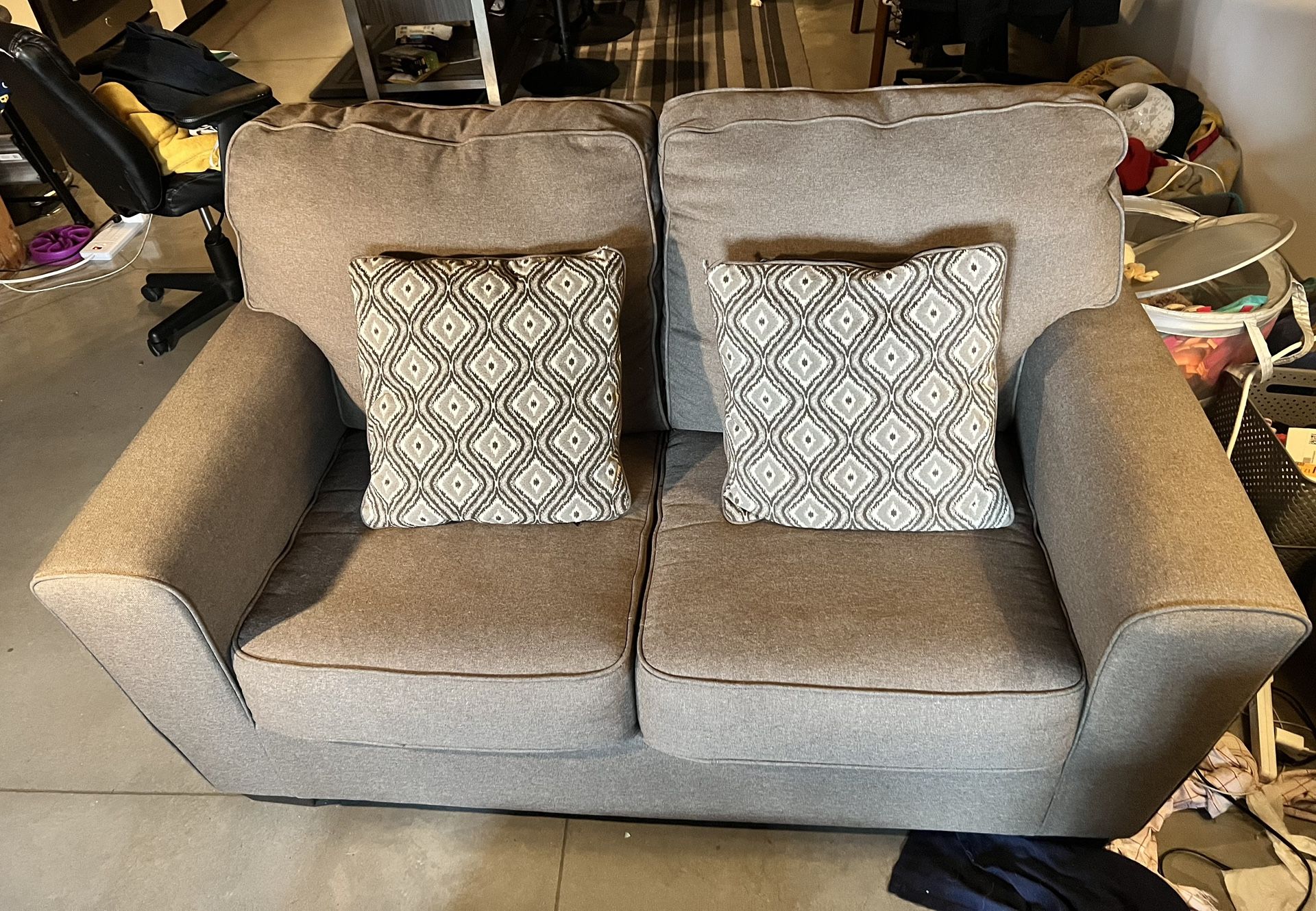 INSANE MOVING SALE, $75 Raymour & Flanigan Loveseat. Excellent Condition