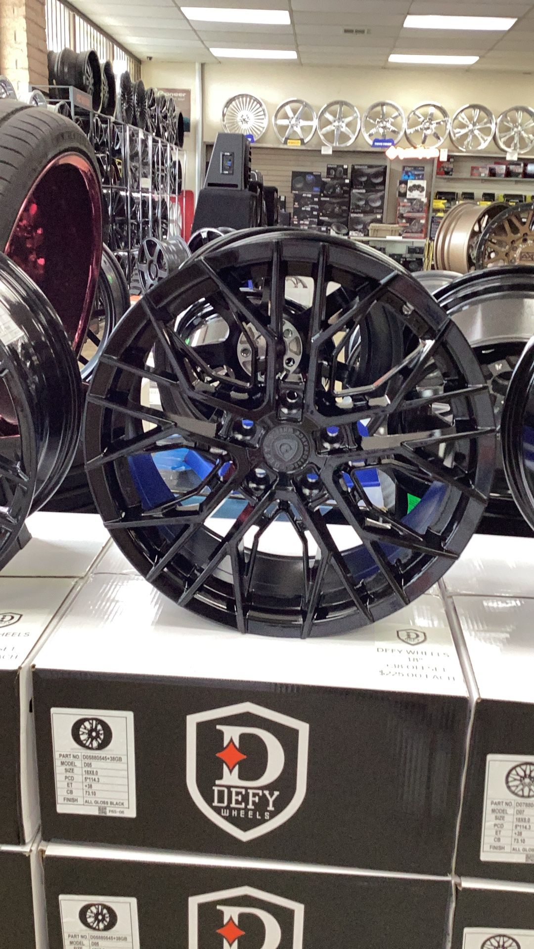 18” DEFY D05 WHEELS 