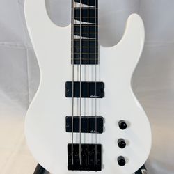 Jackson JS Series Concert Bass JS2 - Snow White w/Amaranth Fingerboard
