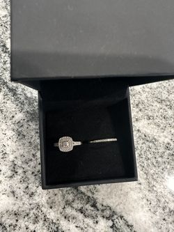 14 Karat White Gold Diamond Wedding Ring Set