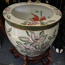 Large vintage Chinese porcelain fish bowl