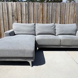 Modern Light Gray Sectional Sofa w/ Chaise - Clean Contemporary Couch