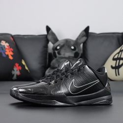 ZOOM KOBE 5