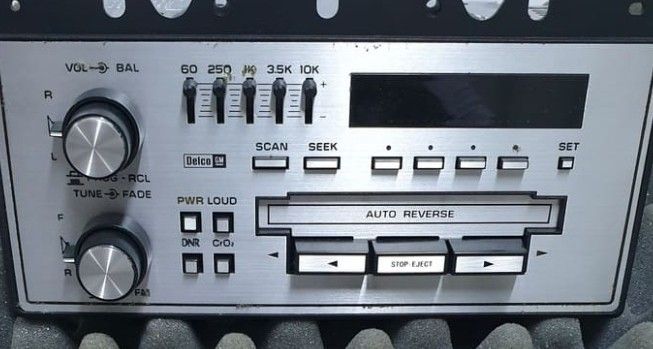 CAPRICE CLASSIC radio WANTED 