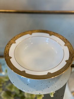 Wallace Grande Baroque bowl