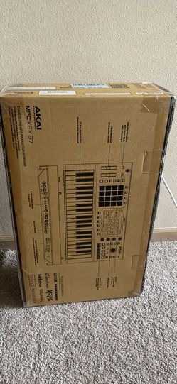 Akai MPC Key 37 (original box, unopened)